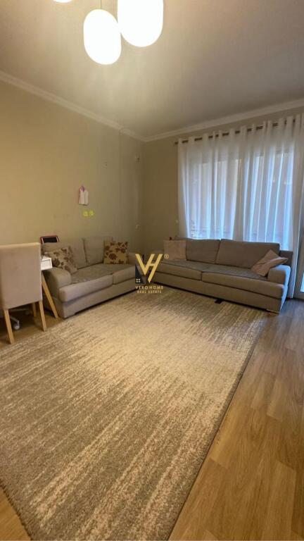 APARTAMENT 2+1+2 ME QERA TE LIQENI I THATE
