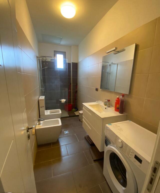Apartament 1+1 me qira tek Fusha e Aviacionit