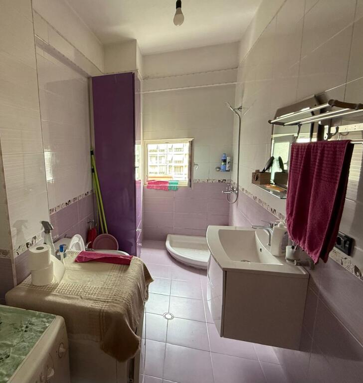 QERA APARTAMENT 2+1 TE MBIKALIMI I KOMUNES
