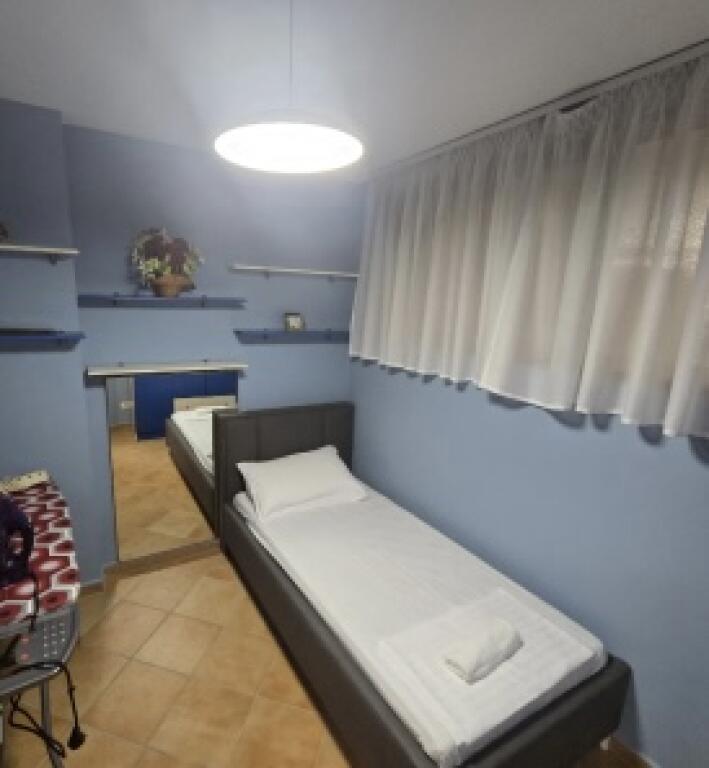Jepet Me Qera Apartament 2+1+1 Ballkon