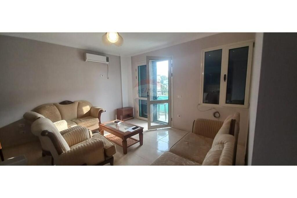 Apartament 2+1 për qera tek Rruga e Elbasanit!