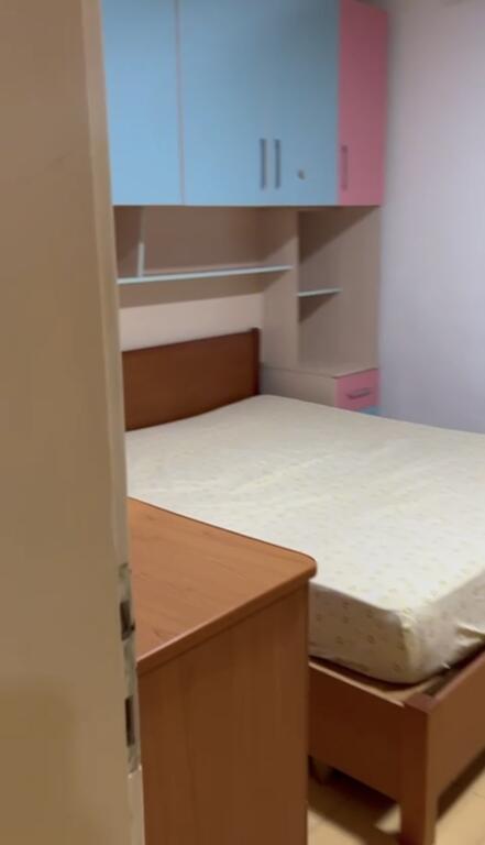 Apartament me qera 1+1 Xhamllik