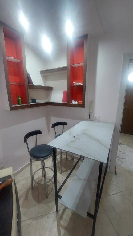 Apartament me qera 3+1 tek Rruga Kavajes (ID B230162) Tirane.
