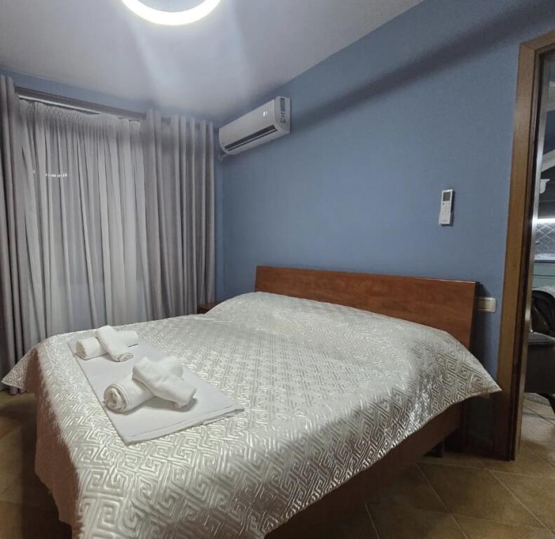 Jepet Me Qera Apartament 2+1+1 Ballkon