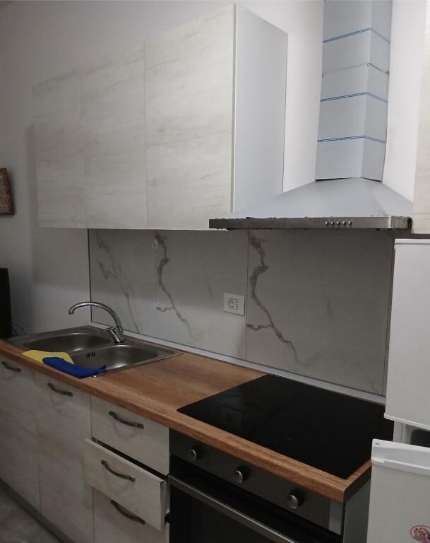 GARSONIERE ME QERA 50 M2 ALI DEMI