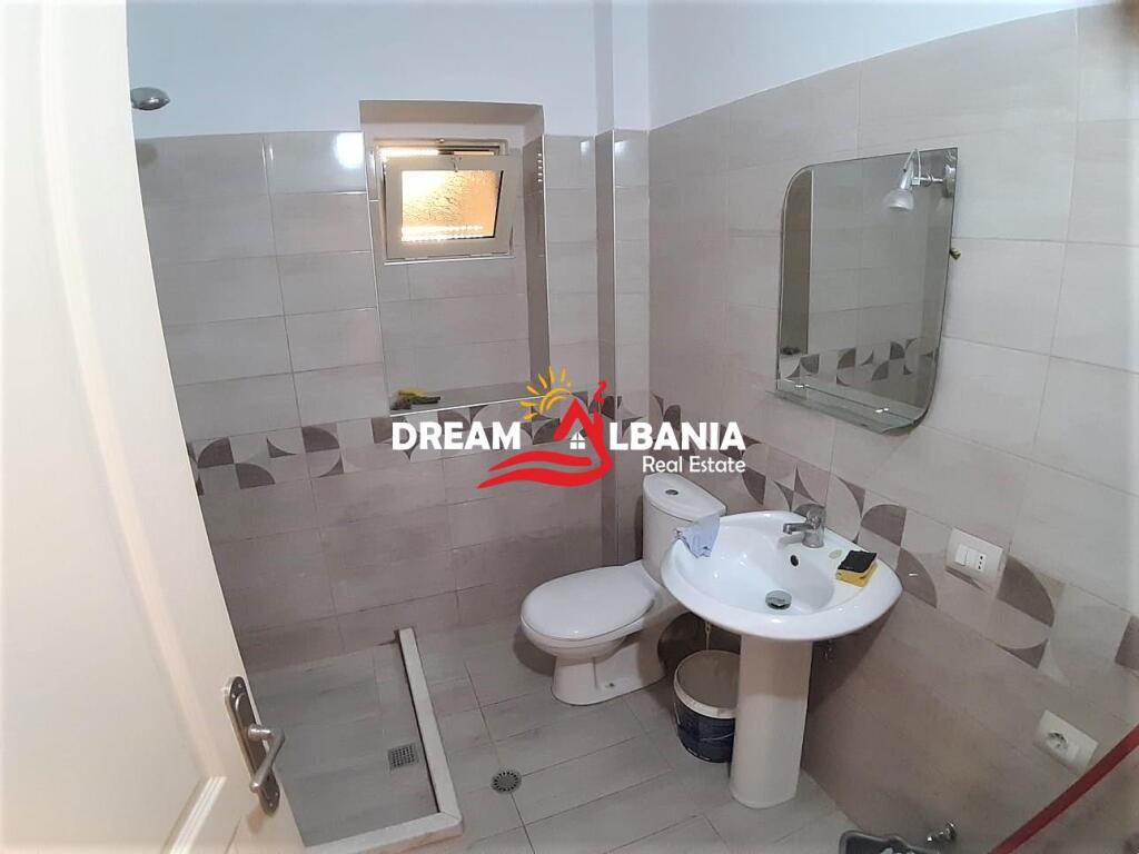 Appartamenti 1+1 in affitto in Via Fortuzi, vicino al Ministero della Giustizia a Tirana (ID 4219249)