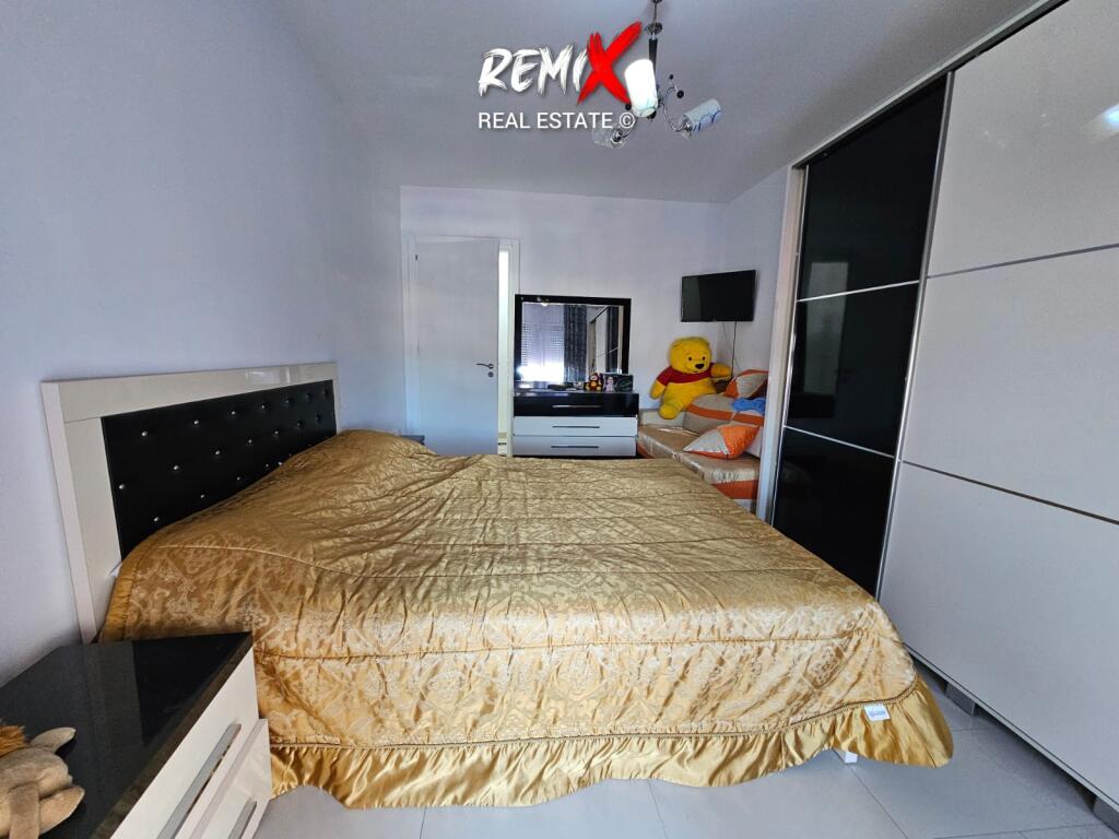 SHITET APARTAMENT 1+1 PRANE VALA PARK, STADIUMI - DURRES