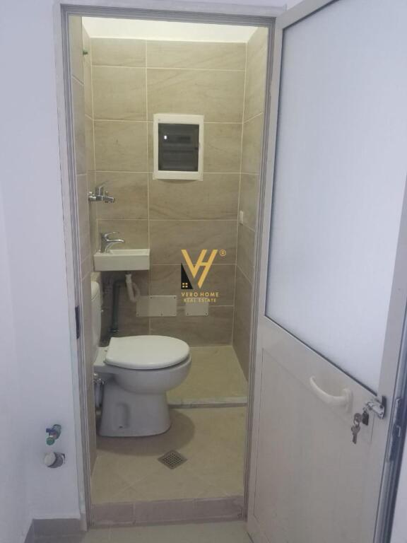 DYQAN 30M2 ME QERA NE VASIL SHANTO