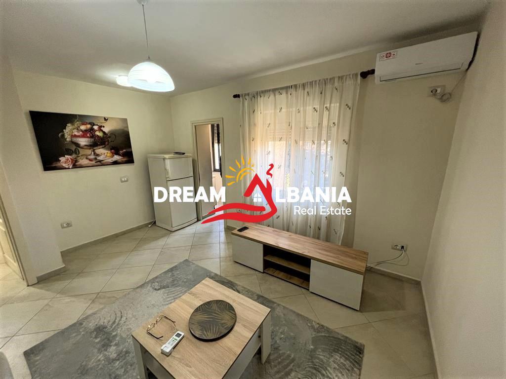 Appartamenti 1+1 in affitto in Via Fortuzi, vicino al Ministero della Giustizia a Tirana (ID 4219249)