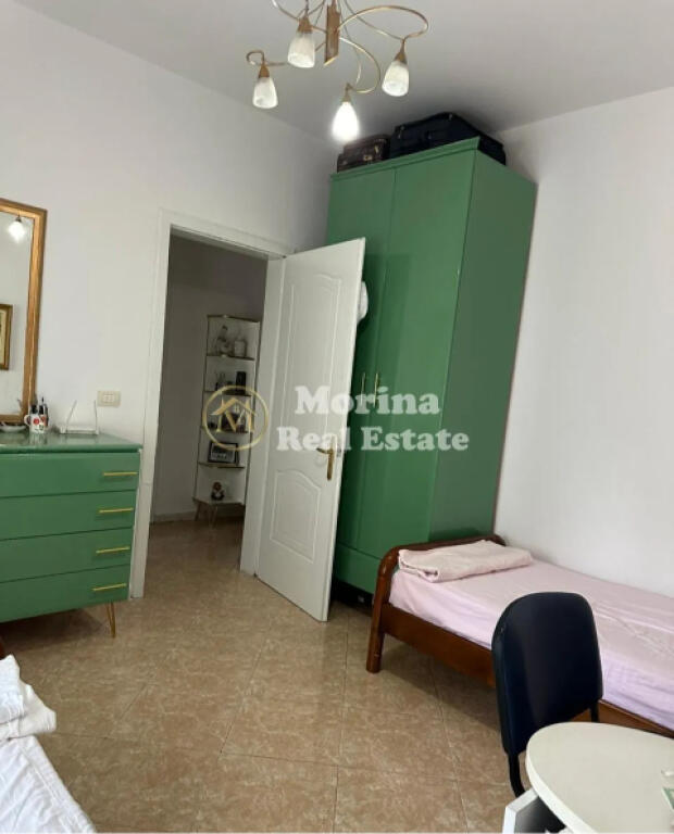 Qera, Apartament 2+1, Komuna e Parisit.