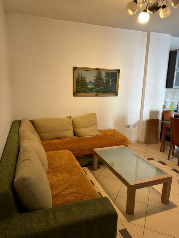 Appartamento 2+1 in affitto nel centro di Tirana