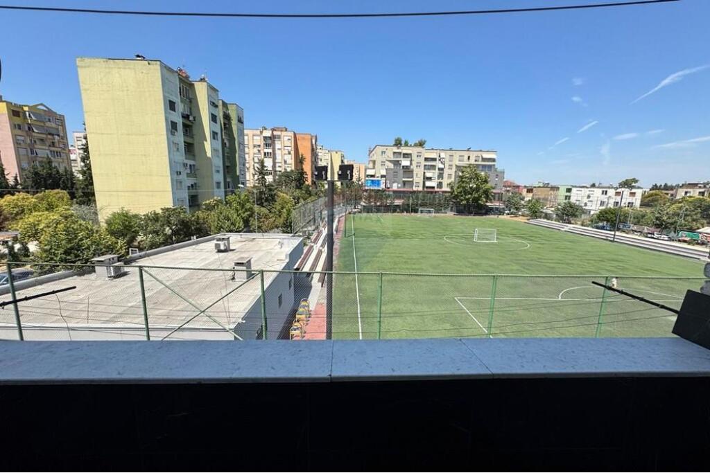 APARTAMENT 1+1 & DEPO PER SHITJE NE LAPRAKE