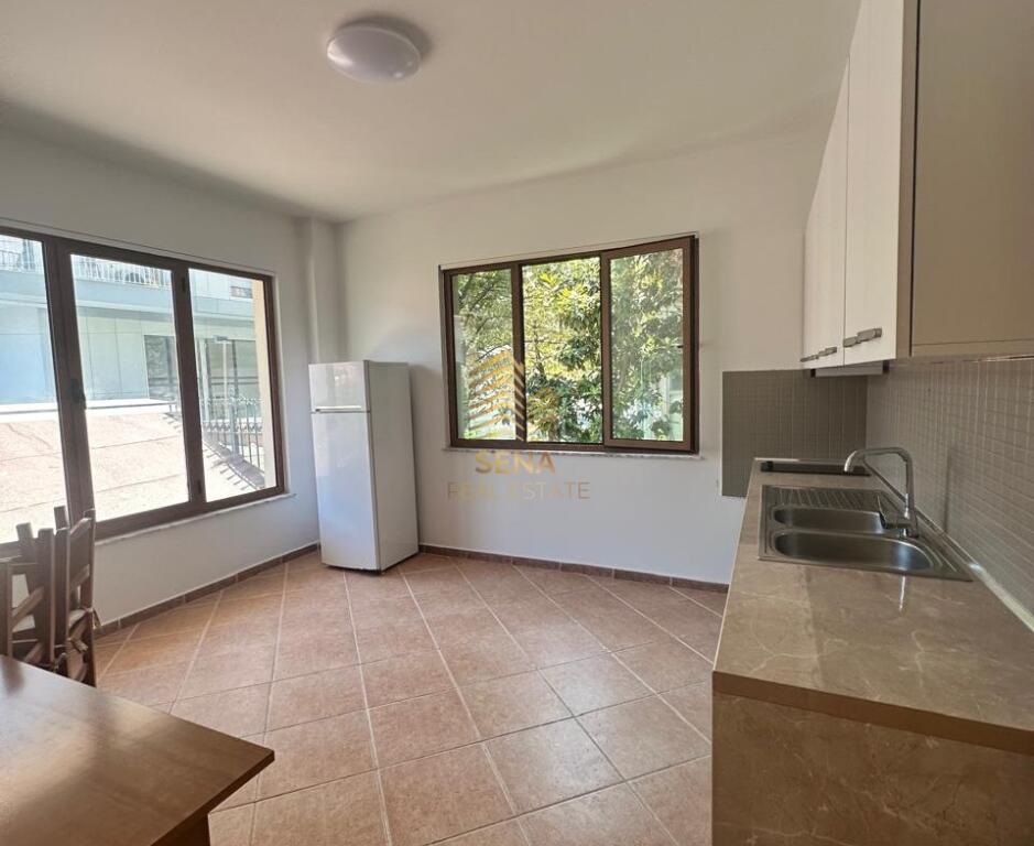 Qira, Apartament, 2+1, Xhamllik