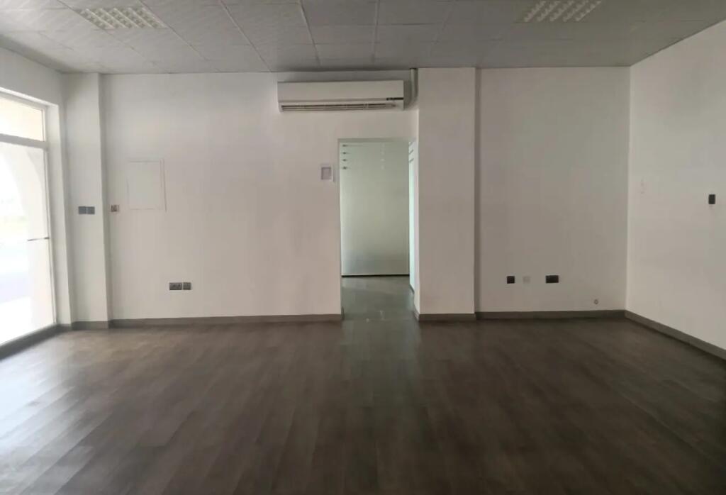 Office for Rent on Dibra Street (ID BZ2638) Tirana.