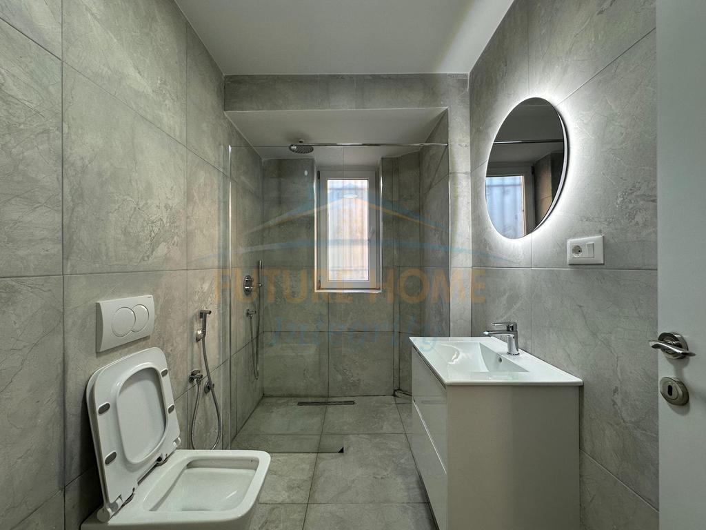 Shitet Apartament 1+1, Rruga e Dibres