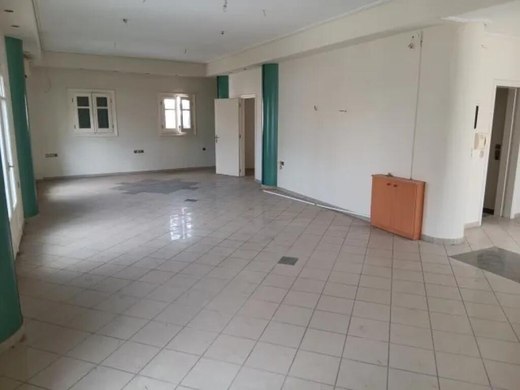 Zyre Me Qera prane Brrylit (ID BZ2524) Tirane