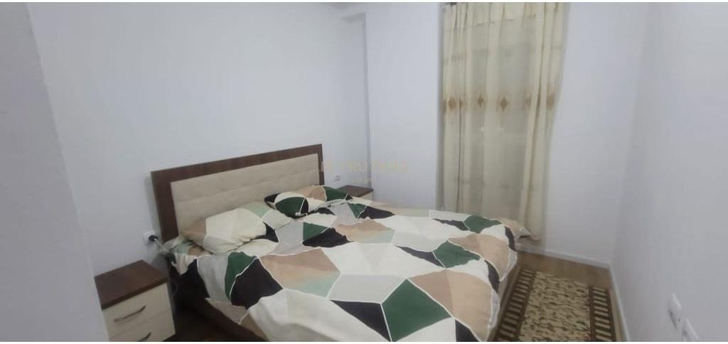 Apartament 2+2 me Qira në Ali Demi, Tek kompleksi Kaimi