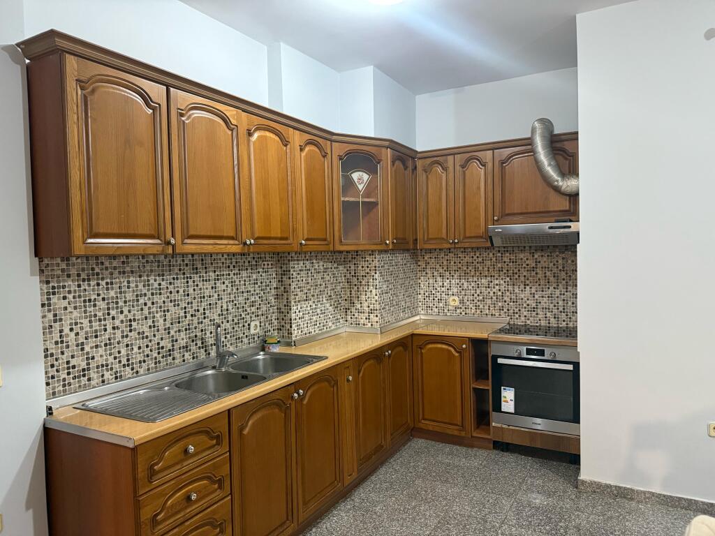 Appartamento 2+1 +2 in affitto a Kinostudio