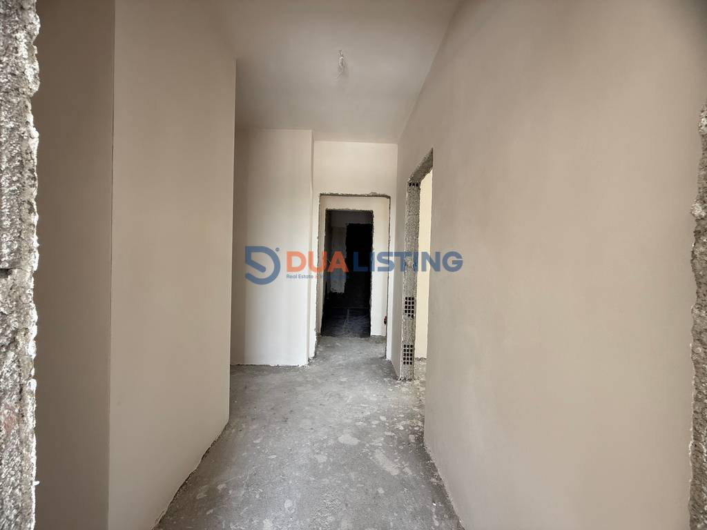Shesim Apartament 2+1 me super cmim te Univers City!