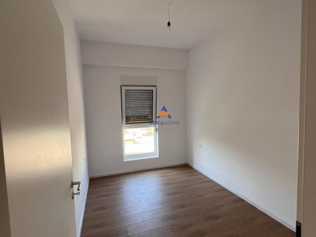 APARTAMENT ME QERA 2+1+BALLKON "PRANE REZIDENCES KAIMI".