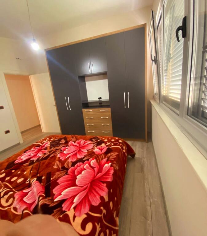 Apartament 1+1 me qira tek Fusha e Aviacionit