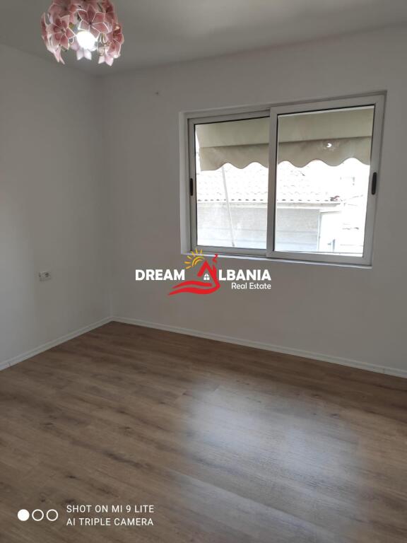 Apartament 1+1 ne shitje, prane Shkolles se Bashkuar (ID 4119423)