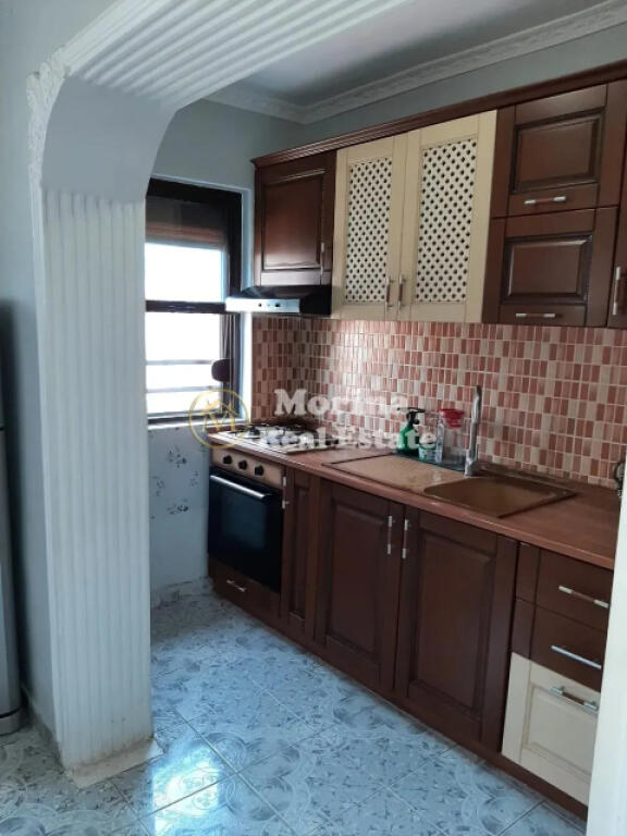 Apartament 1+1 me qira, Pas Maternitetit të Ri.