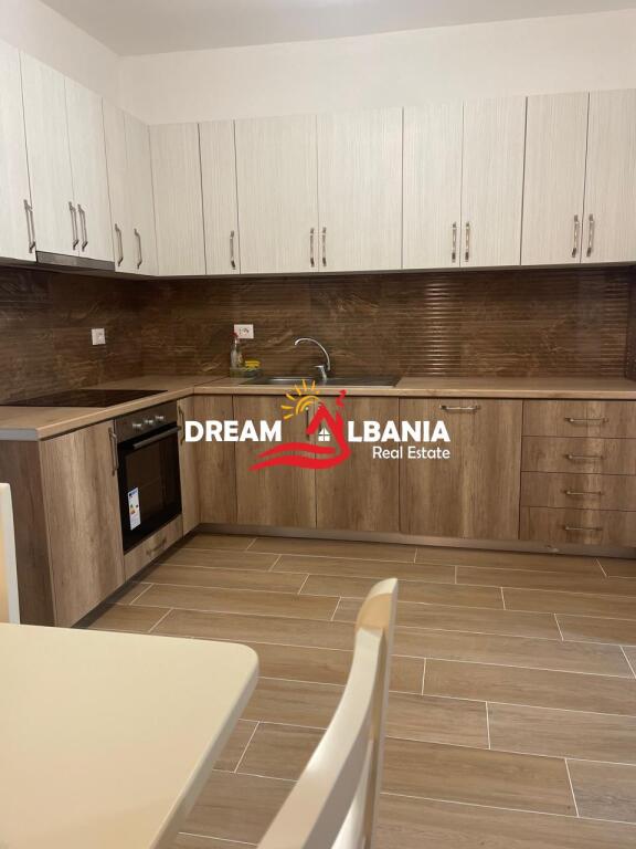 Apartament 1+1 me qera me garazh të përfshirë, në Selvia pranë Observatorit (ID 42111003)
