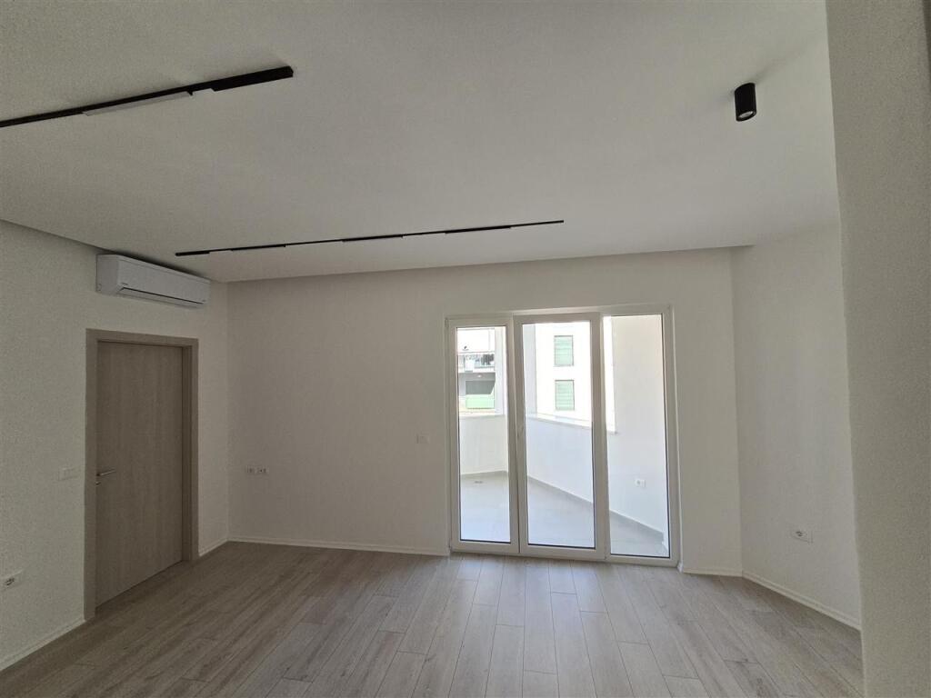 APPARTAMENTO IN AFFITTO 1+1+PARCHEGGIO RIVER RESIDENCE