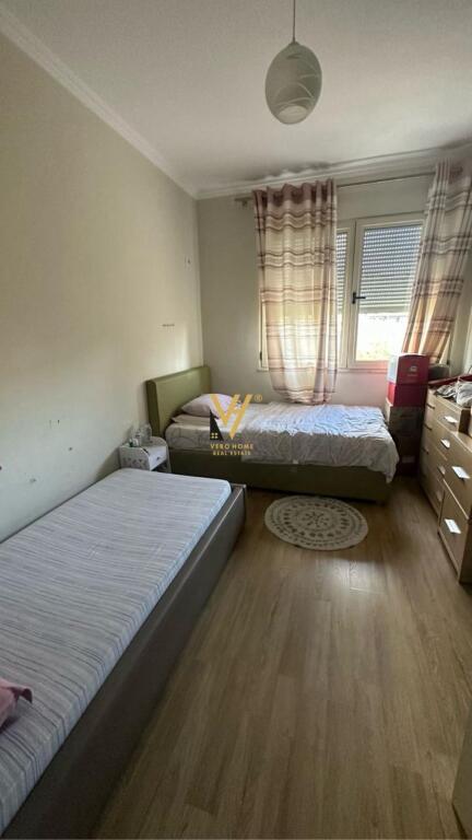 APARTAMENT 2+1+2 ME QERA TE LIQENI I THATE