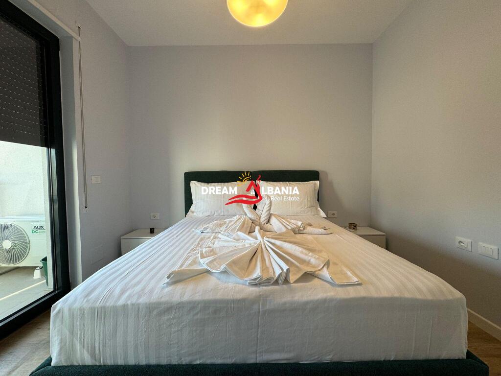Apartament 1+1 me qera tek Bulevardi Zogu I prane Stacionit te Trenit ne Tirane (ID 42111410)