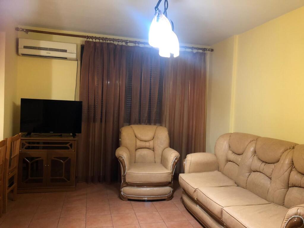 Apartament me qera 1+1 Ish-Parku