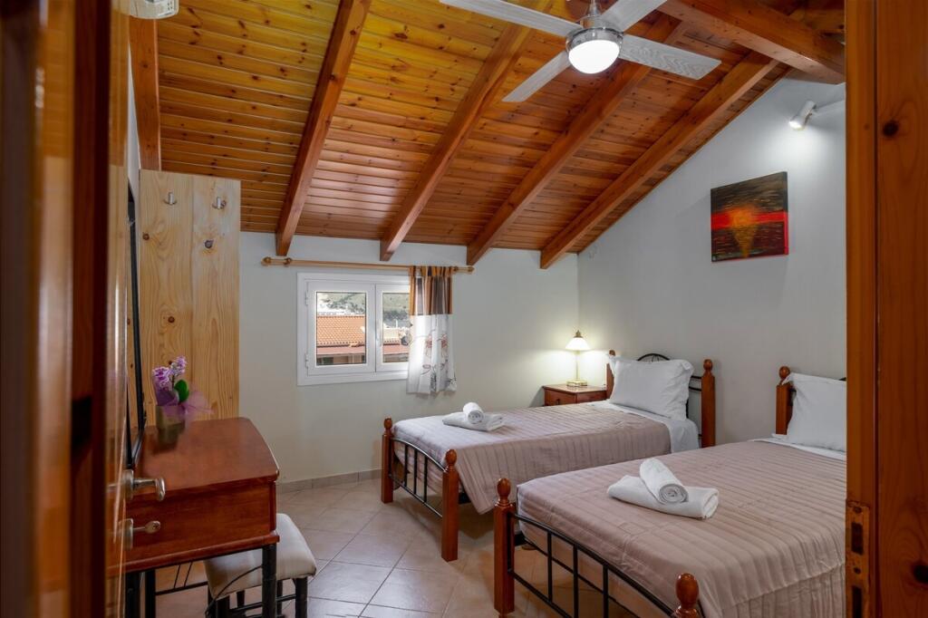 Villa in affitto 2+1 Vicino a Zonja Keshillit Te Mire (ID BV22457) Tirana.