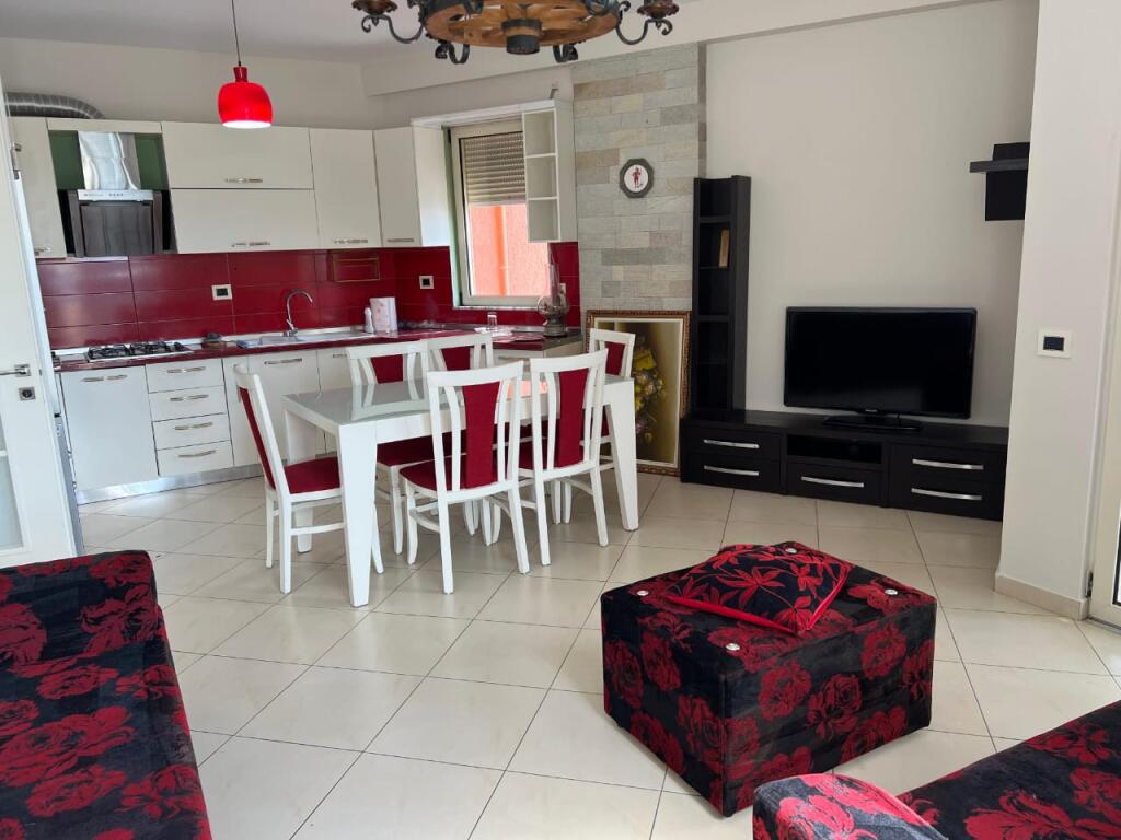 For rent 2+1 apartment with veranda on Rr. Besim Alla, Misto Mame