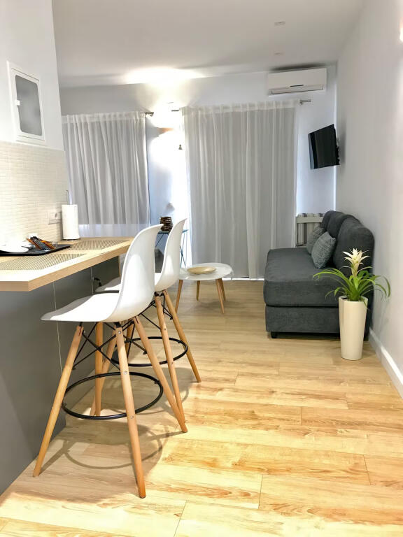 Apartment for rent 1+1 at the Train Station (ID B210930) Tirana.