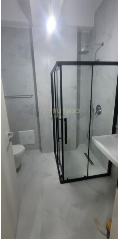 Apartament 2+2 me Qira në Ali Demi, Tek kompleksi Kaimi