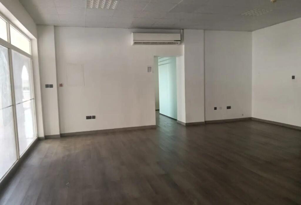 Office for Rent on Dibra Street (ID BZ2638) Tirana.