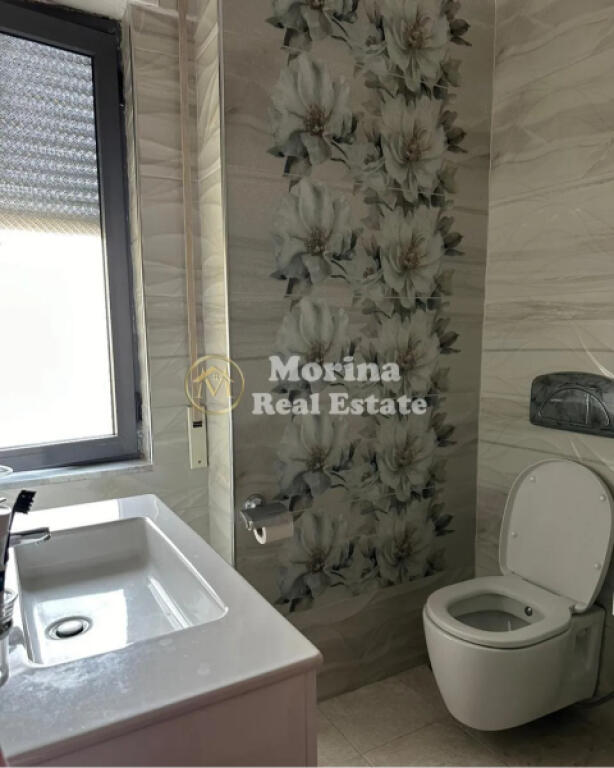 Qera, Apartament 2+1, Komuna e Parisit.