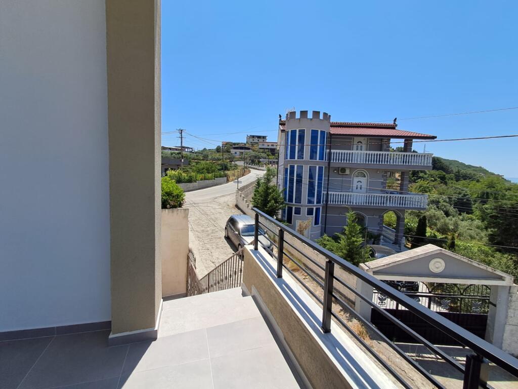 Jepet me qira apartament 1+1 pranë Kodrës së Kuajve, Durrës