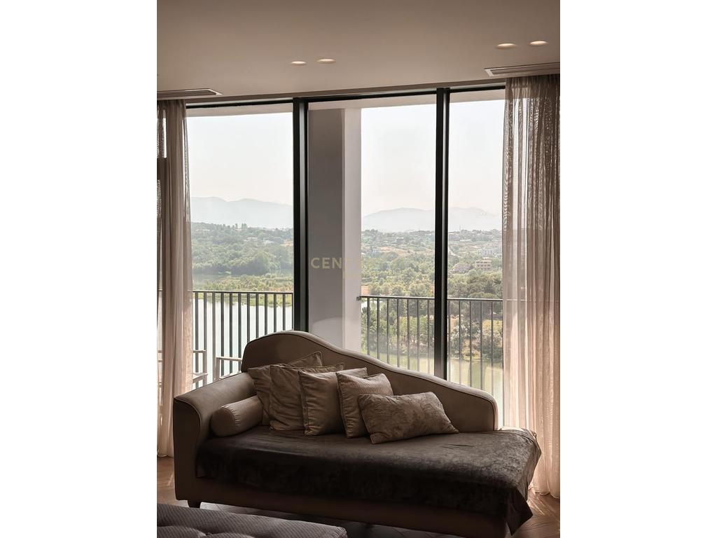 APARTAMENT 2+1+2 PER QIRA NE LAKE VIEW RESIDENCE!