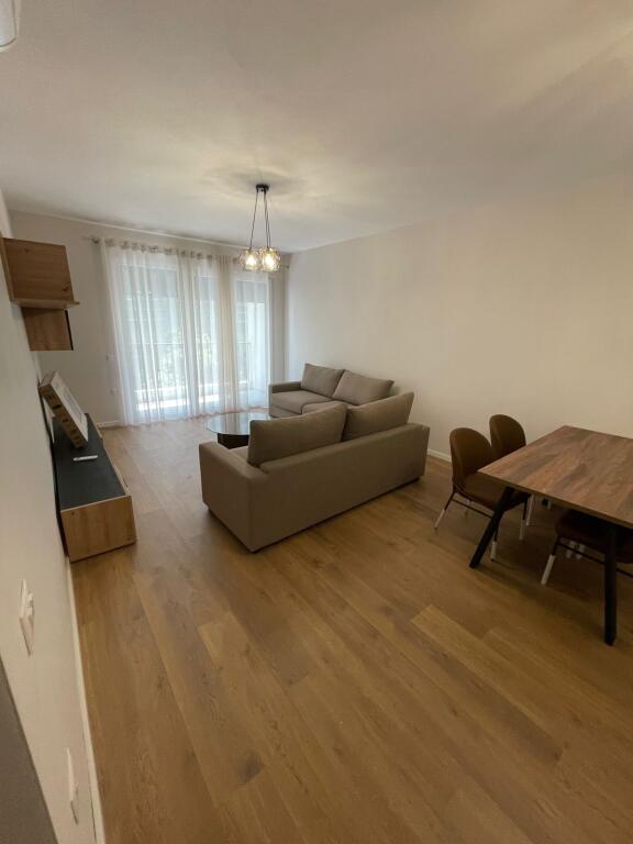 Jepet me Qira Apartament 2+1+2 Tualete – Trio Tower, Don Bosko