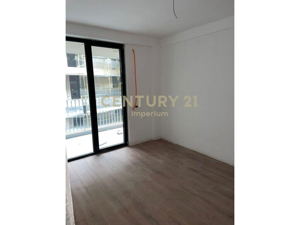 APARTAMENT 3+1+2 TEK "MINE PEZA RESIDENCE"