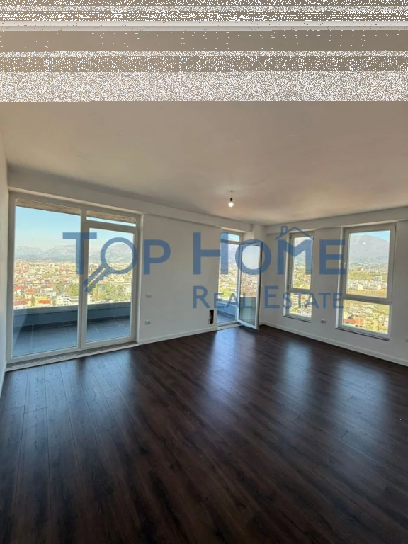 Shitet Apartament 2+1+2 prane rrethrrotullimit ne Sauk