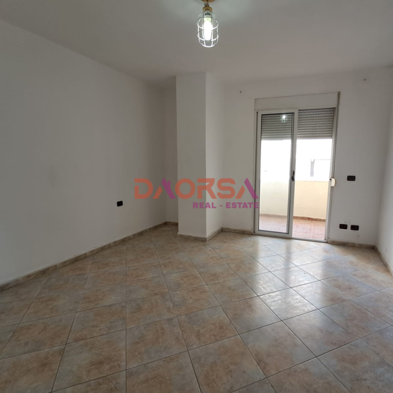 SHITET APARTAMENT 2+1 – UJËSJELLËSI DURRËS