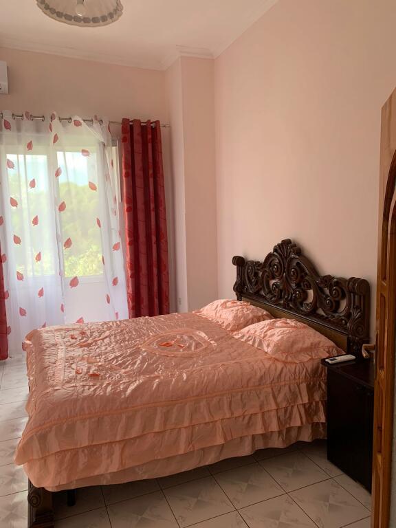 Apartamenti 2+1 për qira, Myslym Shyri, pranë Tajvan-it.