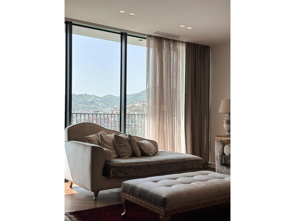 APARTAMENT 2+1+2 PER QIRA NE LAKE VIEW RESIDENCE!