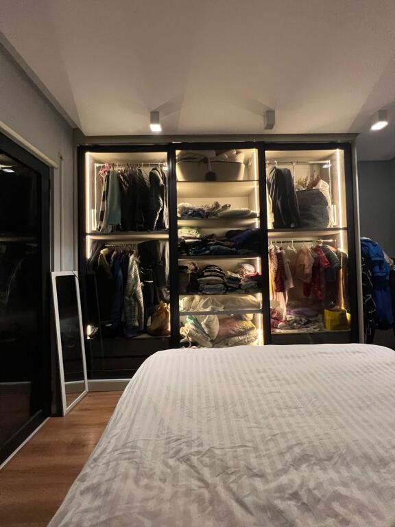 Shitet apartament 1+1 ne kompleksin "Green City" te Unaza e Re.