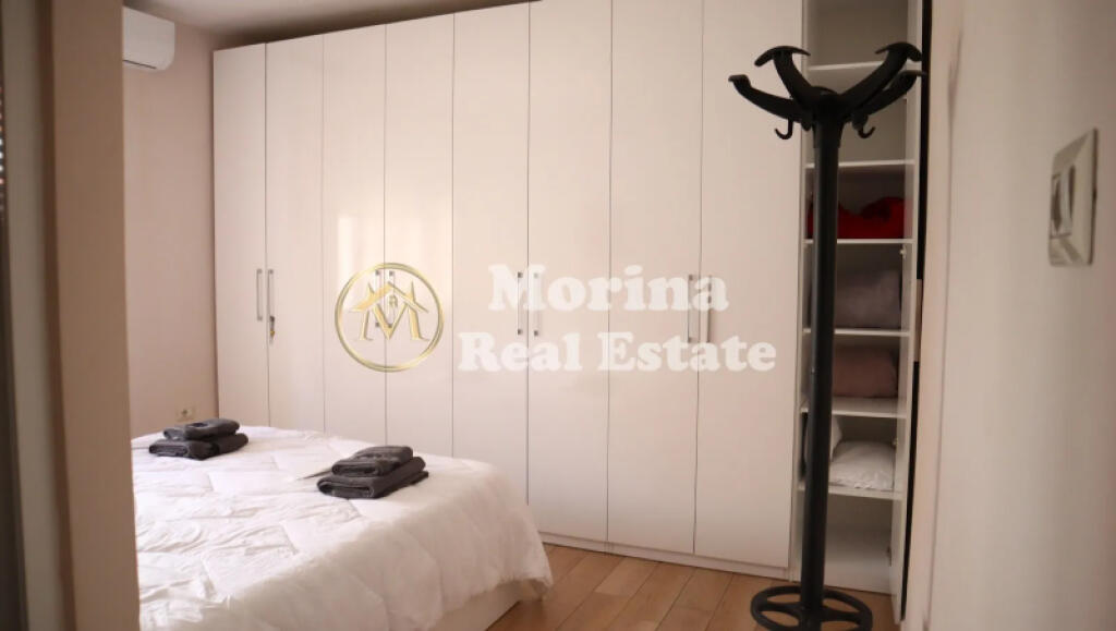Apartament 2+1, Me Qera, Rruga e Dibres.