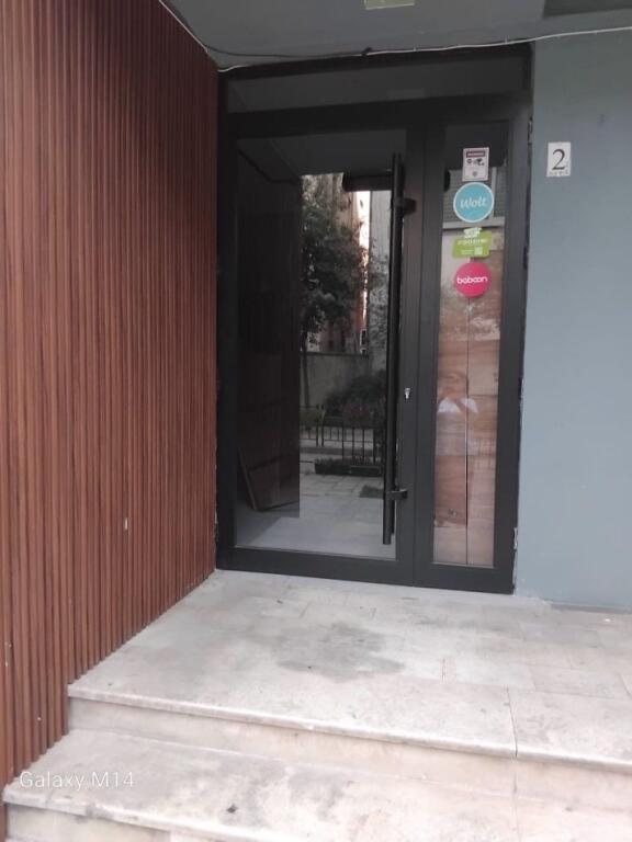 SHOP FOR RENT 33 M2 ELBASAN ROAD 500 EURO