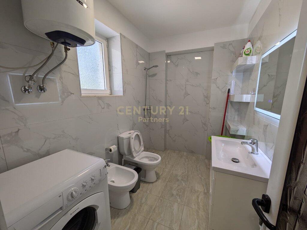 2+1+VERANDA FOR RENT ON IBRAHIM RRUGOVA STREET IN BLLOK